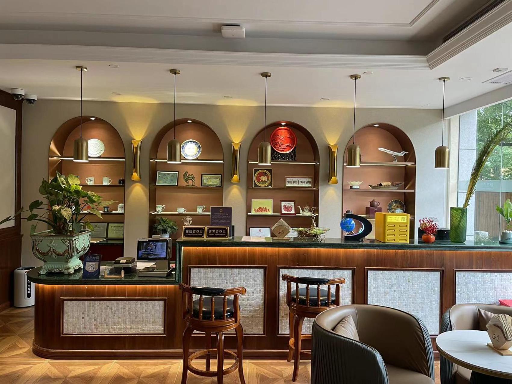 Hotel Shushe 3*