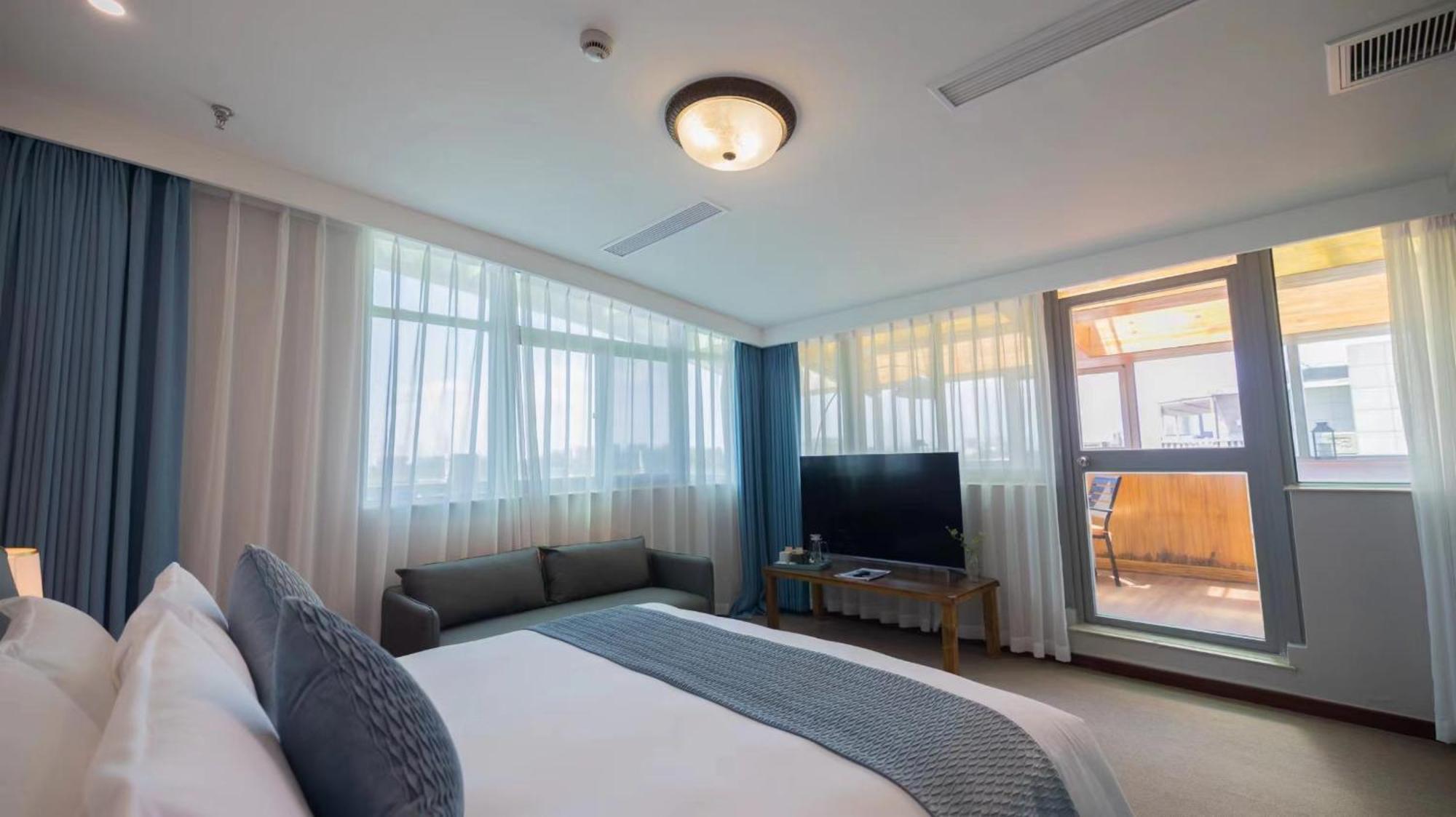 Shushe Hotel